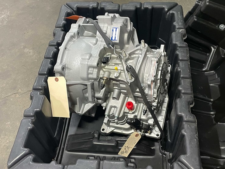 #8622-•-mazda-crate-transmission-(f)-image-8