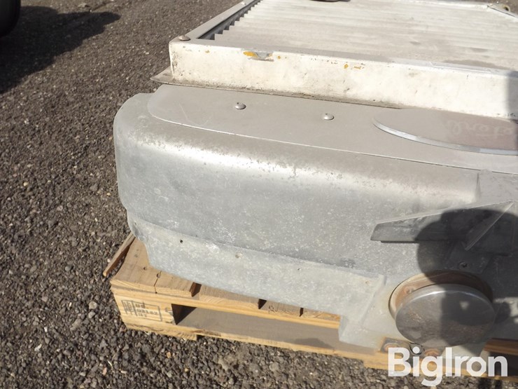 peterbilt-351-image-11