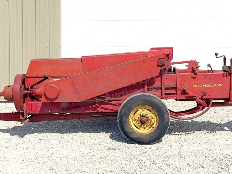 new-holland-275-image-4