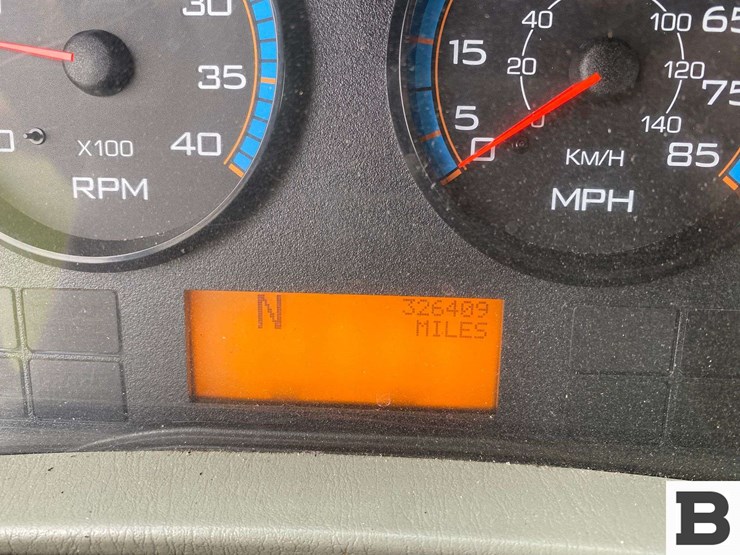 2012-international-durastar-4300-image-48