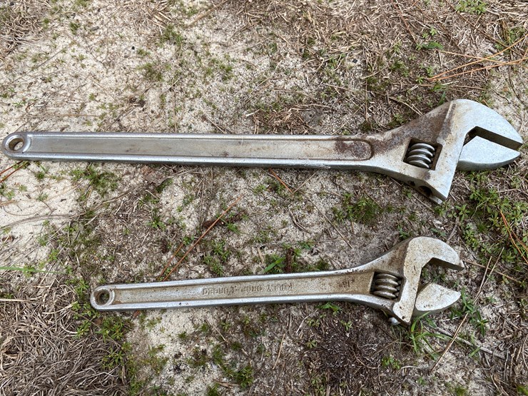#83-•-#159-•-2-large-crescent-wrenches-image-1