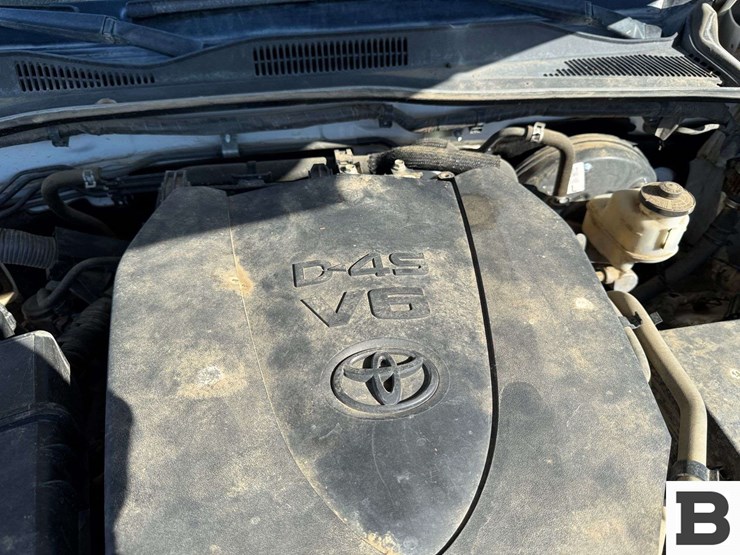 2017-toyota-tacoma-image-38