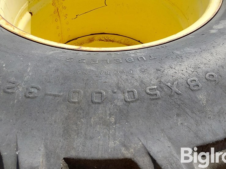 firestone-flotation-23-deep-tread-38x50.00x32-floater-tires-&-rims-image-19