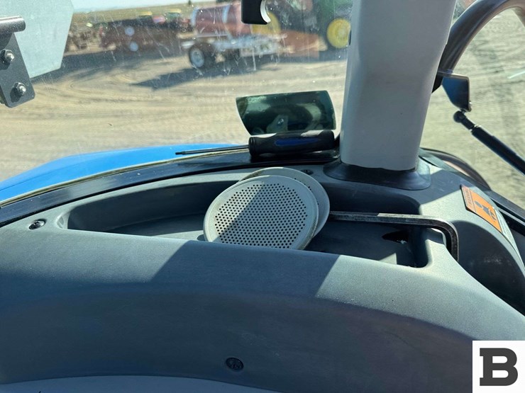 2014-new-holland-t4.105-image-69