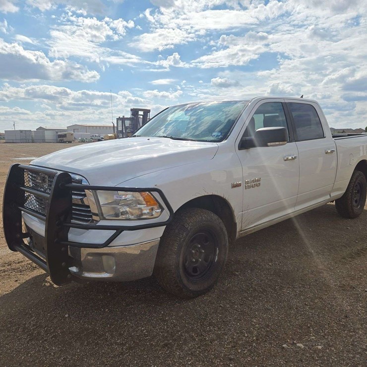 2013 RAM 1500 SLT