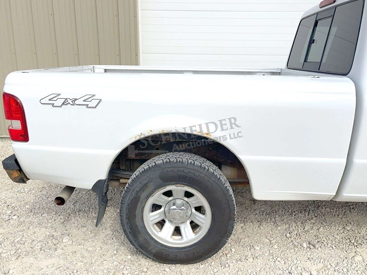 2011-ford-ranger-image-16