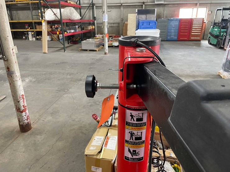 #8524-•-tire-changer-(e)-image-46