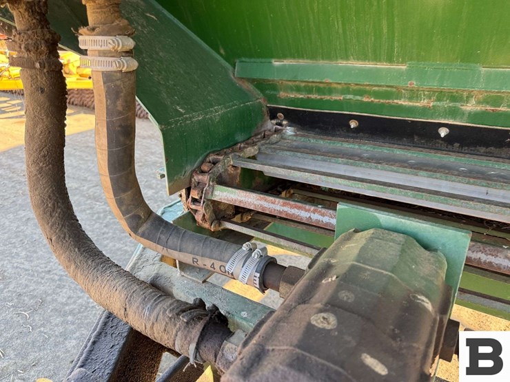 g&r-ag-products-compost-spreader-image-16