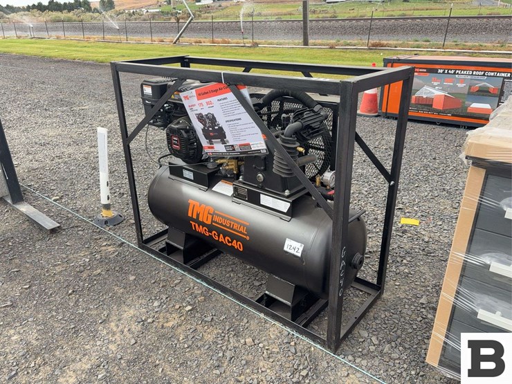 tmg-tmg-gac40-40-gallon-2-stage-air-compressor-image-2