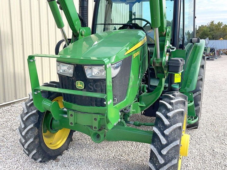 2022-john-deere-5065e-image-63