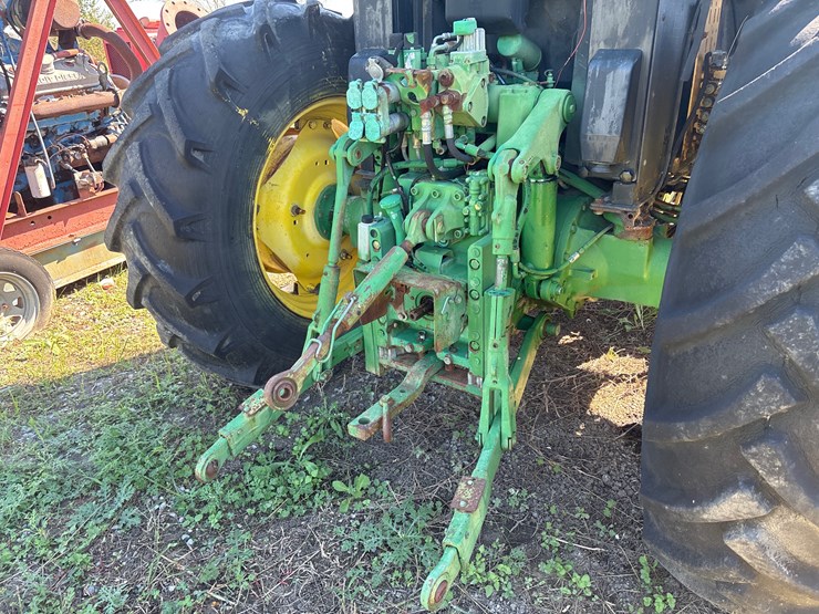 #115-•-john-deere-tractor-with-side-cutter-image-10