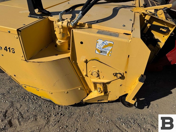 2013-new-holland-h8080-image-17