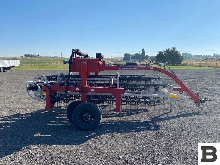 2012-twinstar-2030-image-6