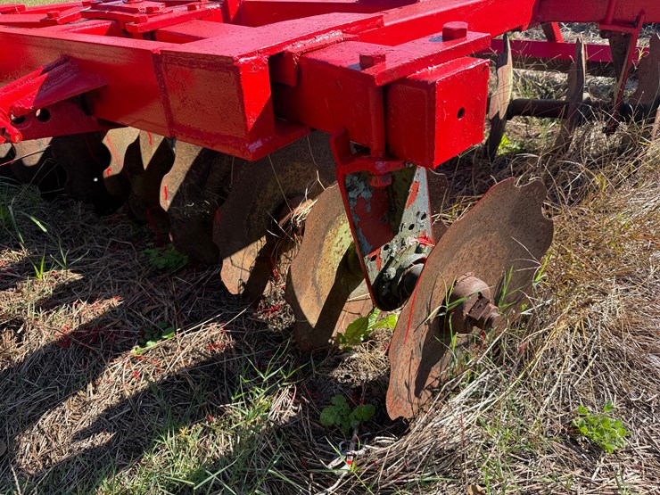 #46-•-#1001-•-8-foot-bush-hog-harrow-with-levelor-image-7