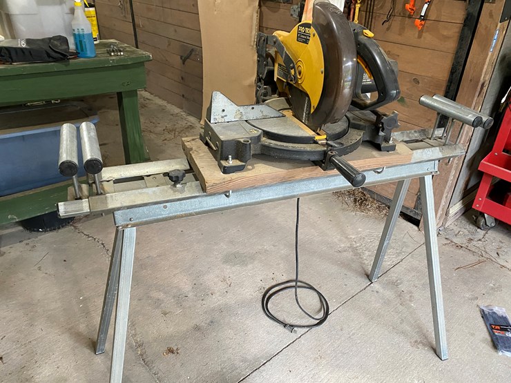 #67-•-#175-•-pro-tech-10-inch-compound-miter-saw-on-expanding-stand-image-1