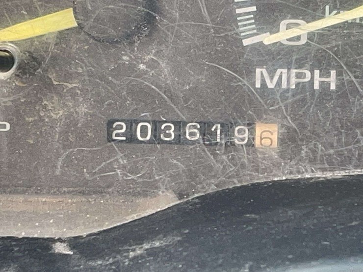 1999-chevrolet-2500-image-31