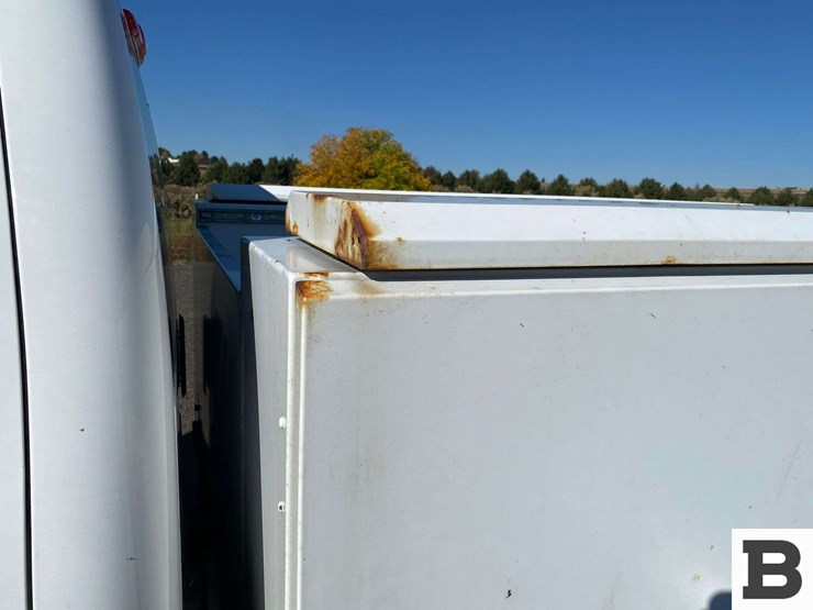 2013-chevrolet-silverado-3500-image-14