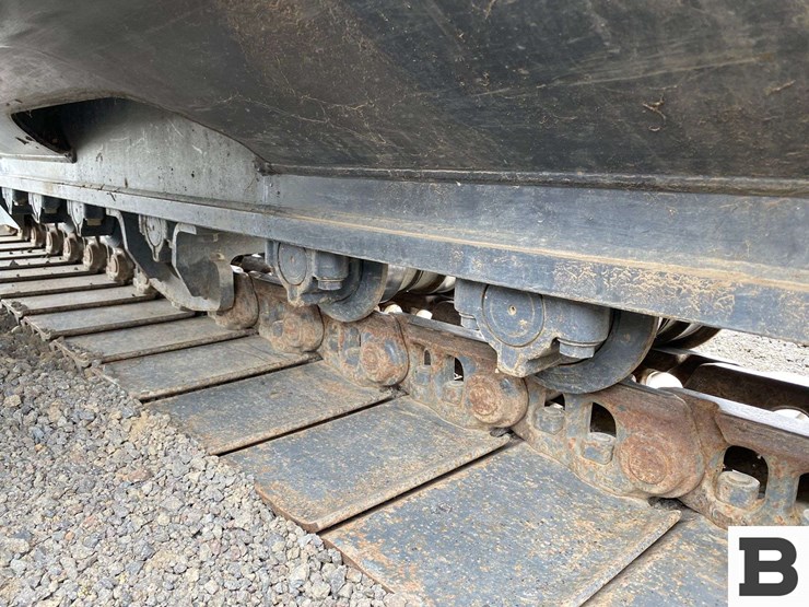 2016-case-cx160d-image-24