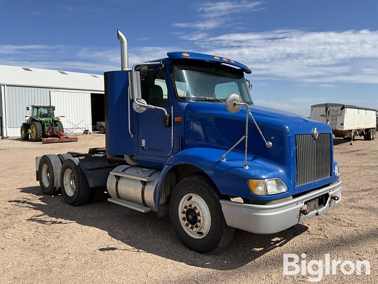 2004-international-9200i-image-3