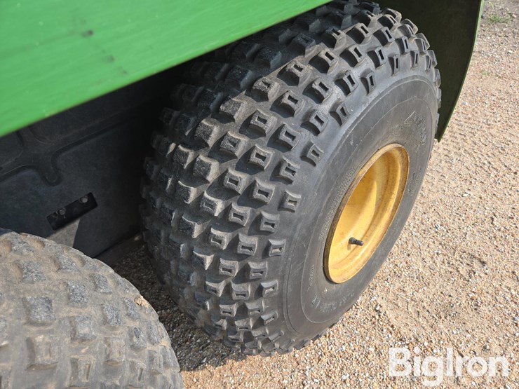 john-deere-amt-600-5-wheel-utv-image-16