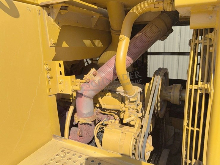 caterpillar-953b-image-55