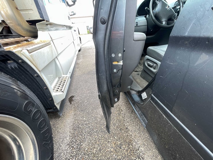 2009-honda-odyssey-image-63