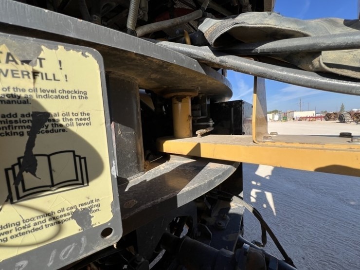 2016-challenger-mt965e-image-15