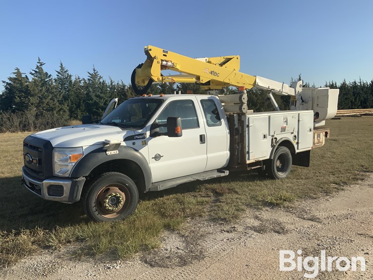 2015-ford-f550-image-1