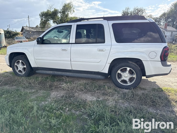 2005-chevrolet-trailblazer-image-8