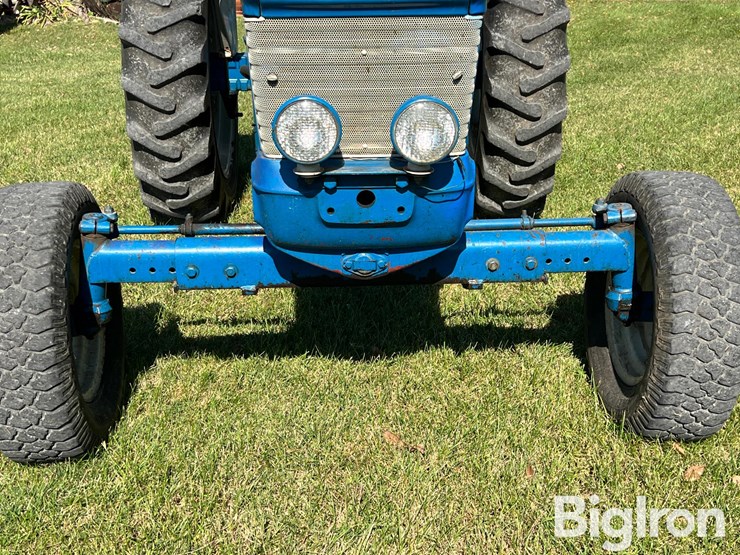 1967-ford-5000-image-19