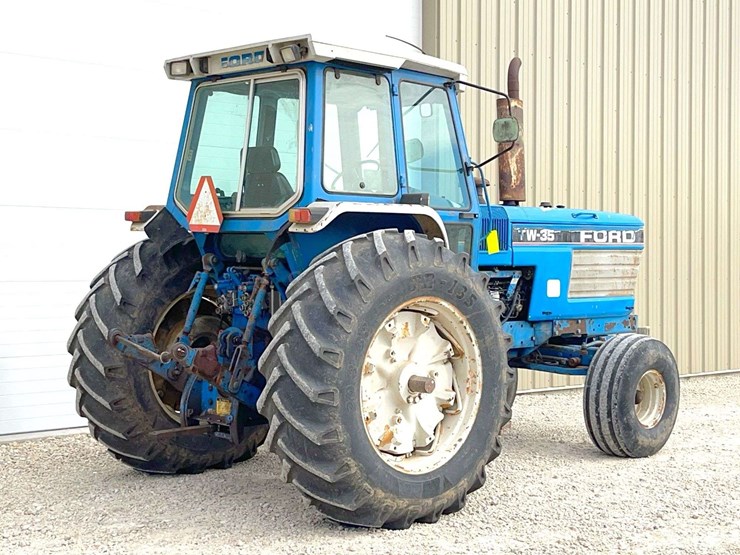 ford-tractor-image-5