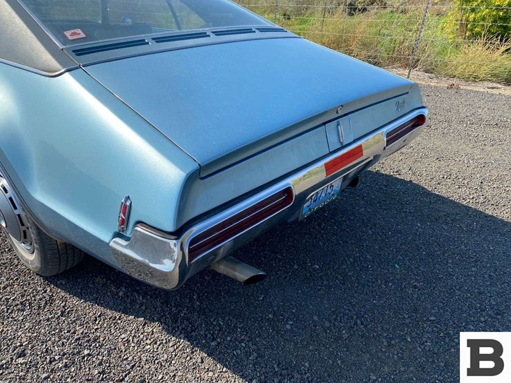 1968-oldsmobile-toronado-coupe-image-14