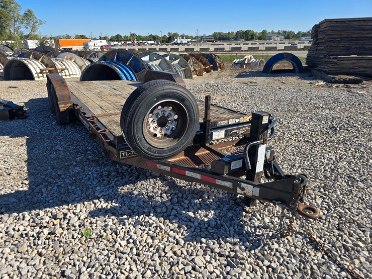 #22364-•-2016-tilt-deck-trailerman-equipment-trailer-image-23