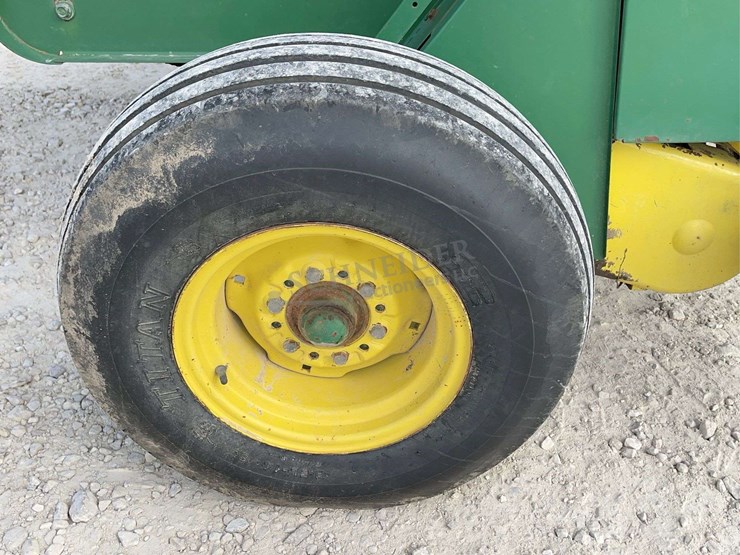 john-deere-375-image-15
