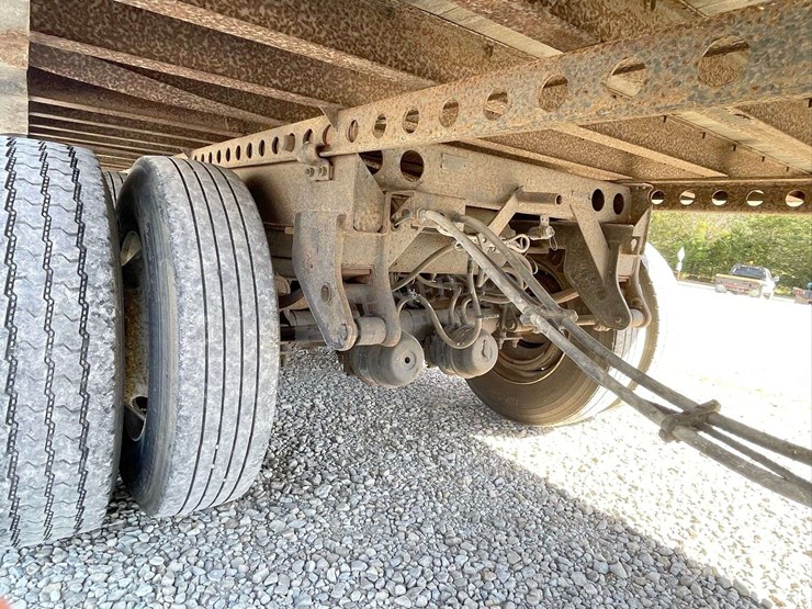 1999-strick-trailer-image-18