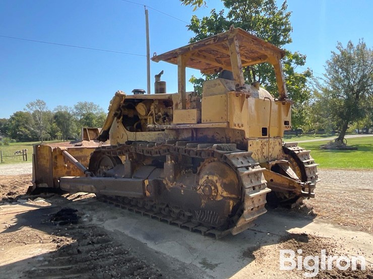1973-caterpillar-d9g-dozer-image-8