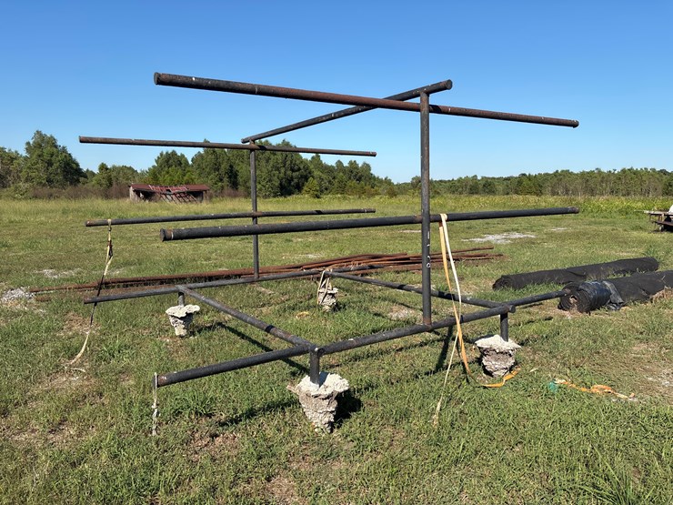 #172-•-metal-boat-rack-image-1