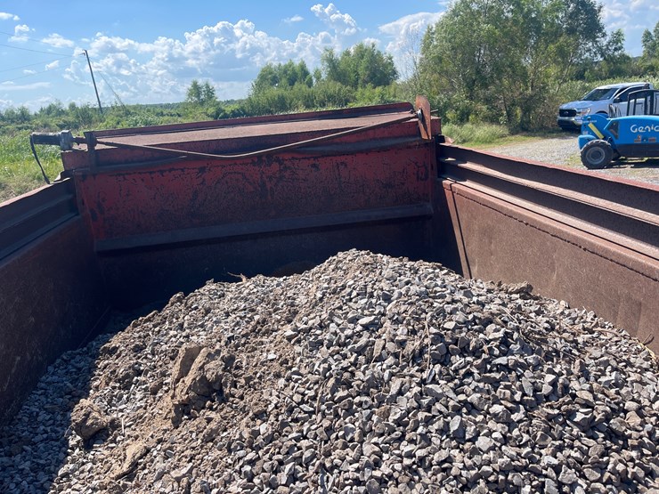 #107-•-1994-ford-33000-dump-truck-image-19