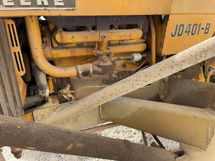 john-deere-401-image-35