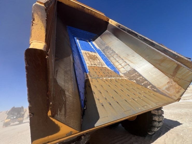 2020-volvo-a60h-image-45