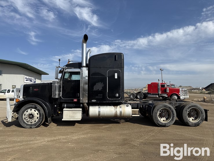 2005-peterbilt-378-image-8