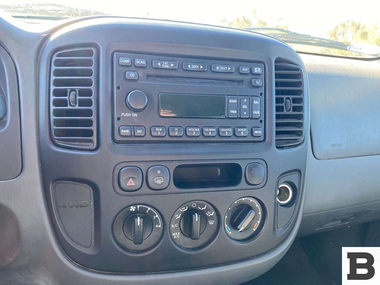 2006-ford-escape-image-25