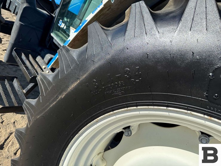 2010-new-holland-t5060-image-21