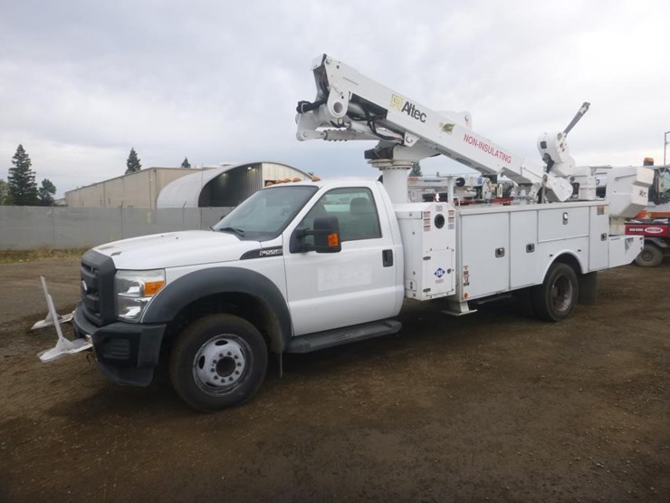 2015-ford-f550-image-1