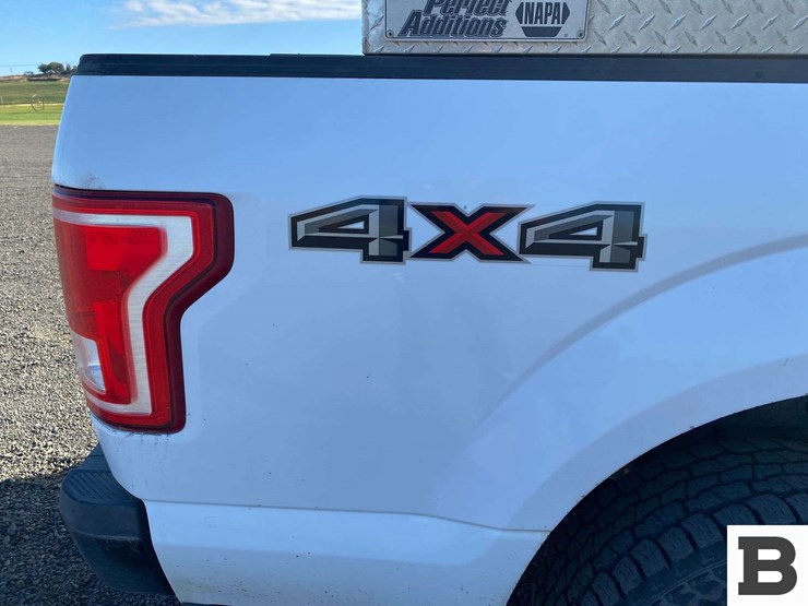 2015-ford-f150-image-21