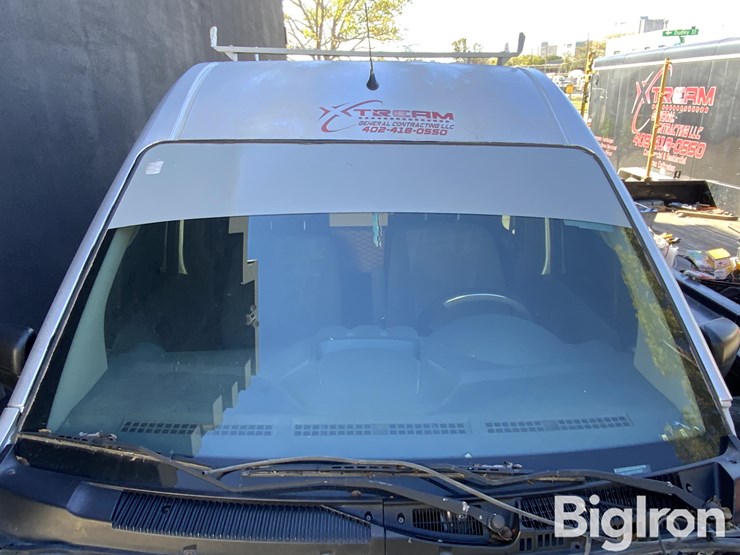 2010-ford-transit-connect-image-8