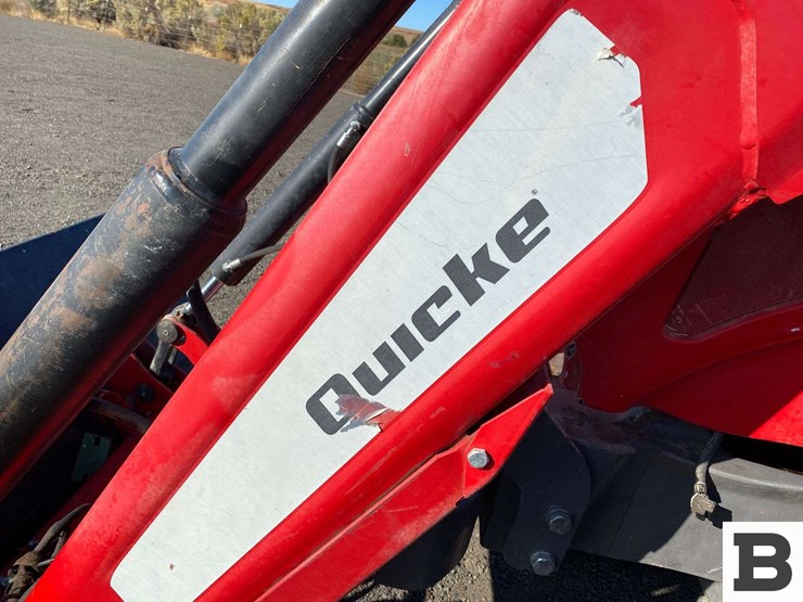 2012-massey-ferguson-5475-image-19