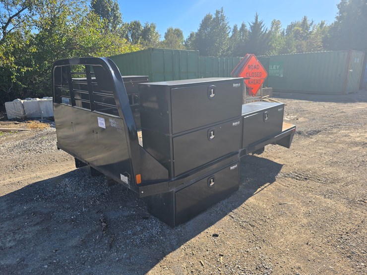 #22362-•-contract-manufacturer-pickup-truck-bed-image-2