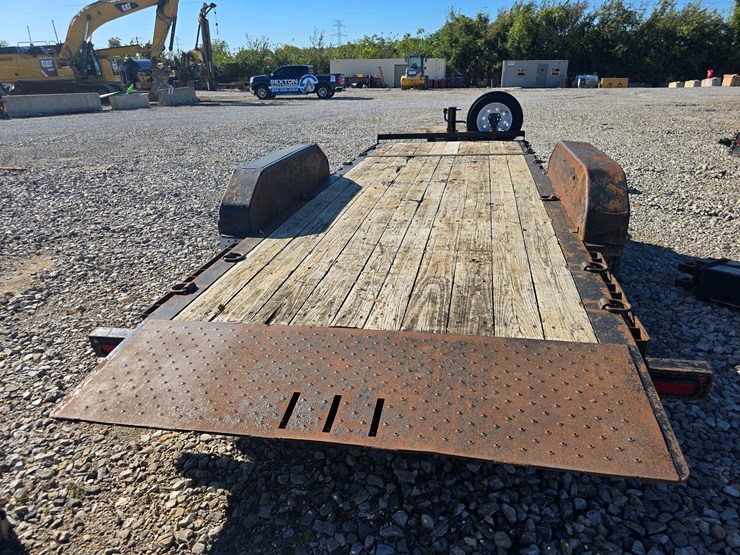 #22364-•-2016-tilt-deck-trailerman-equipment-trailer-image-13