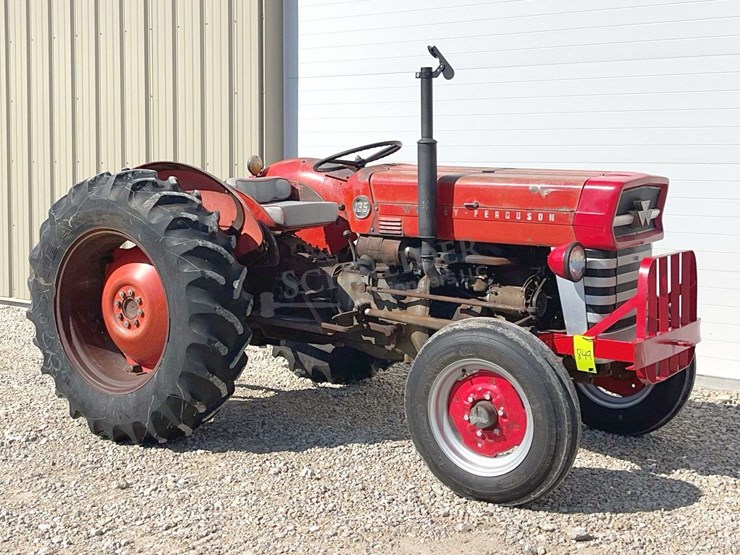 massey-ferguson-135-image-1